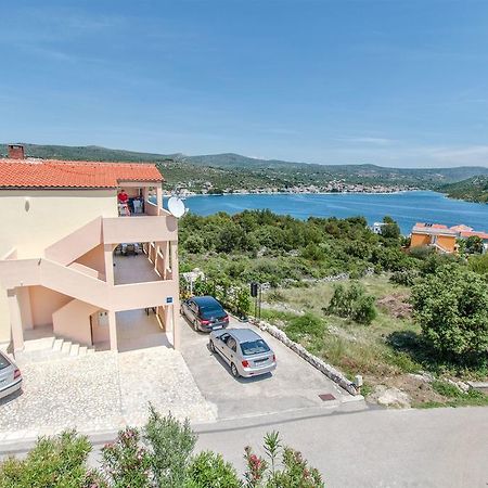 Apartment Mujan Podglavica Екстер'єр фото