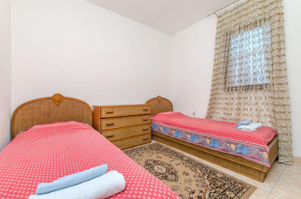 Apartment Mujan Podglavica Екстер'єр фото